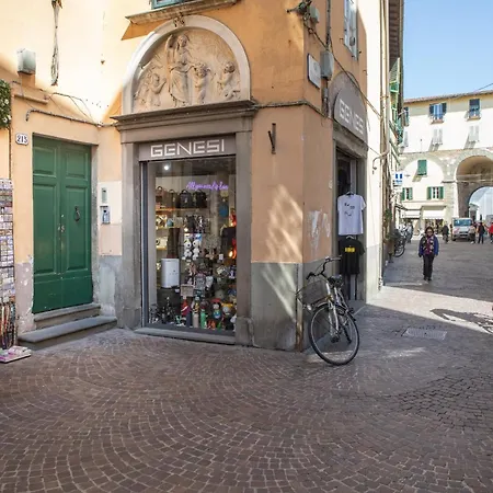 Tweet In Town By Abita Apartment Lucca